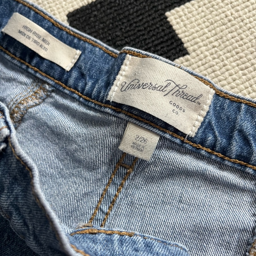 Mom shorts - Picture 2 of 3
